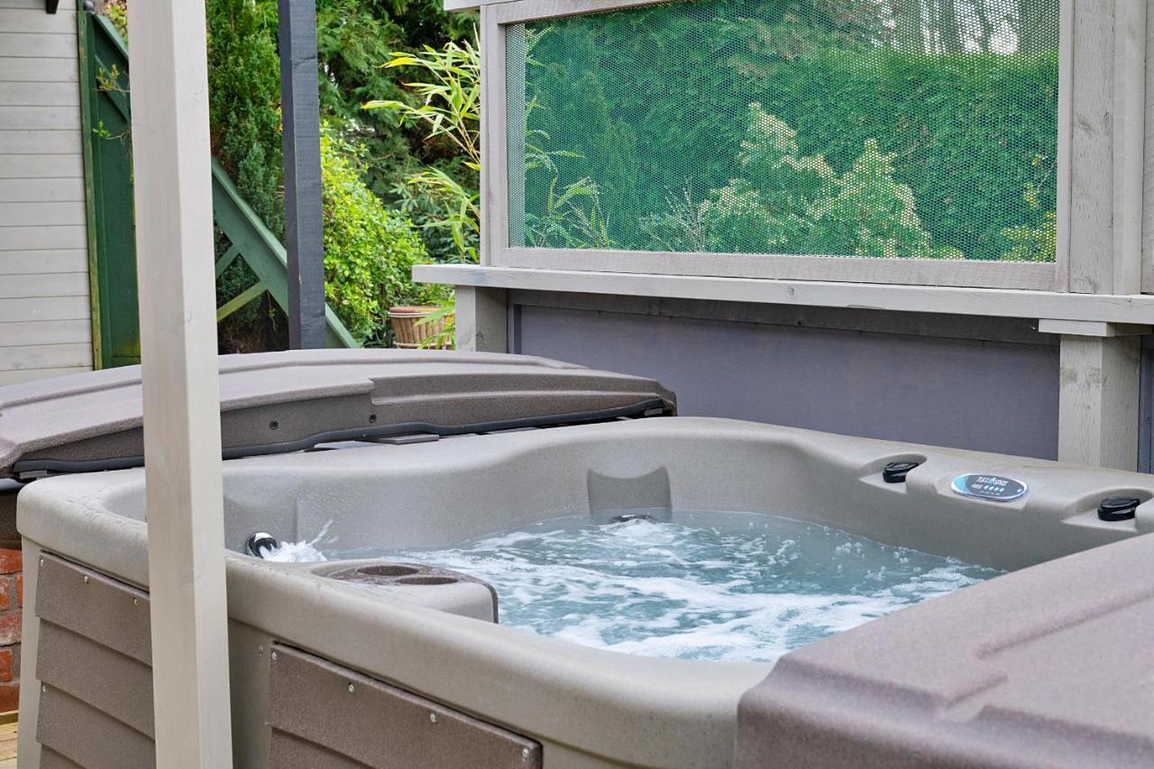Finest Retreats - Garden Lodge クレイブン・アームス エクステリア 写真
