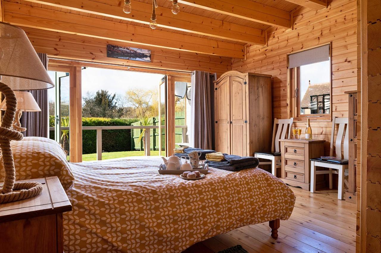 Finest Retreats - Garden Lodge クレイブン・アームス エクステリア 写真