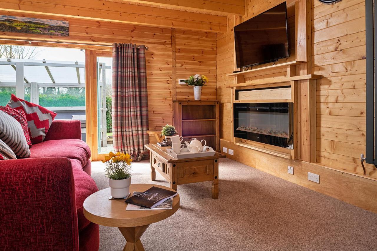 Finest Retreats - Garden Lodge クレイブン・アームス エクステリア 写真