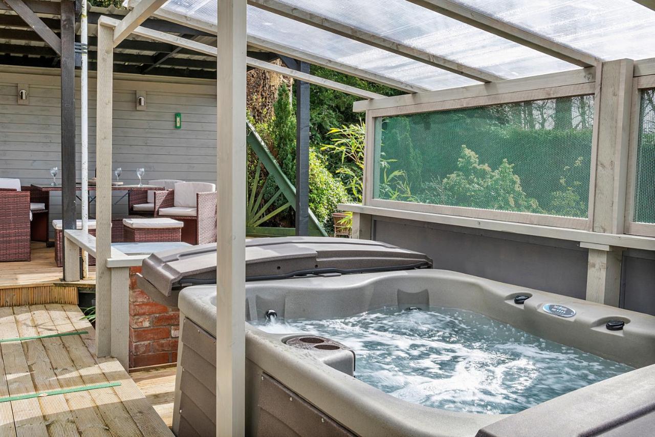 Finest Retreats - Garden Lodge クレイブン・アームス エクステリア 写真